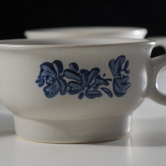 Yorktowne Pfaltzgraff Coffee Cups - Picture 2 of 4